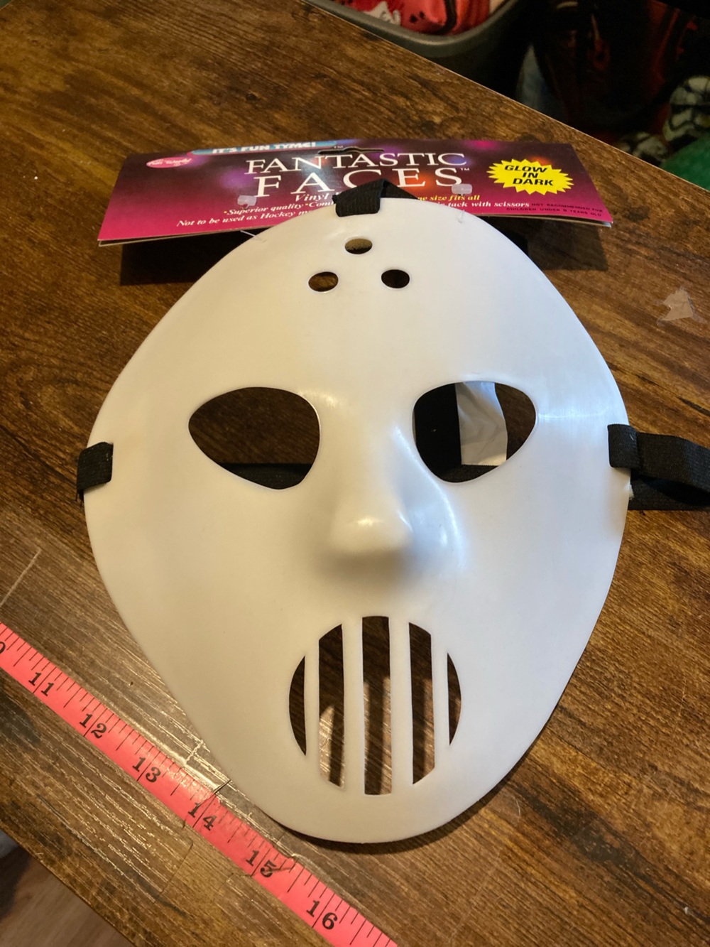 Vintage Fun World hockey mask